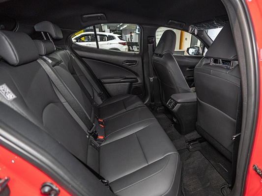 Lexus UX 200 Enjoy 2.0 CVT Red