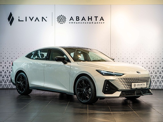 Changan UNI-V LX 1.5 AMT White 1