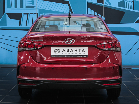 Hyundai Solaris Red