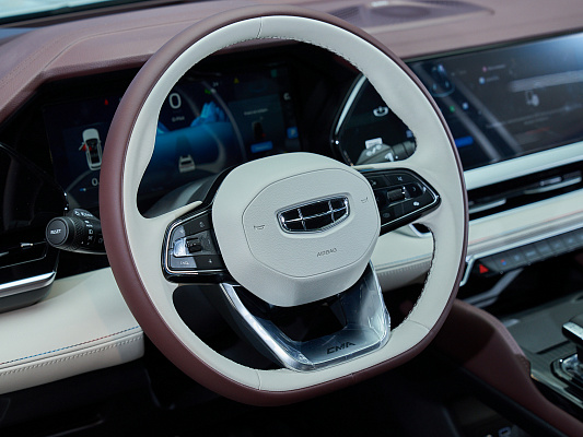 Monjaro Flagship 2.0 AT White