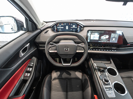 Changan UNI-S Tech 1.5 AMT Grey 2