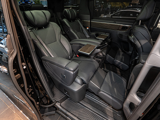 toyota alpard HEV black